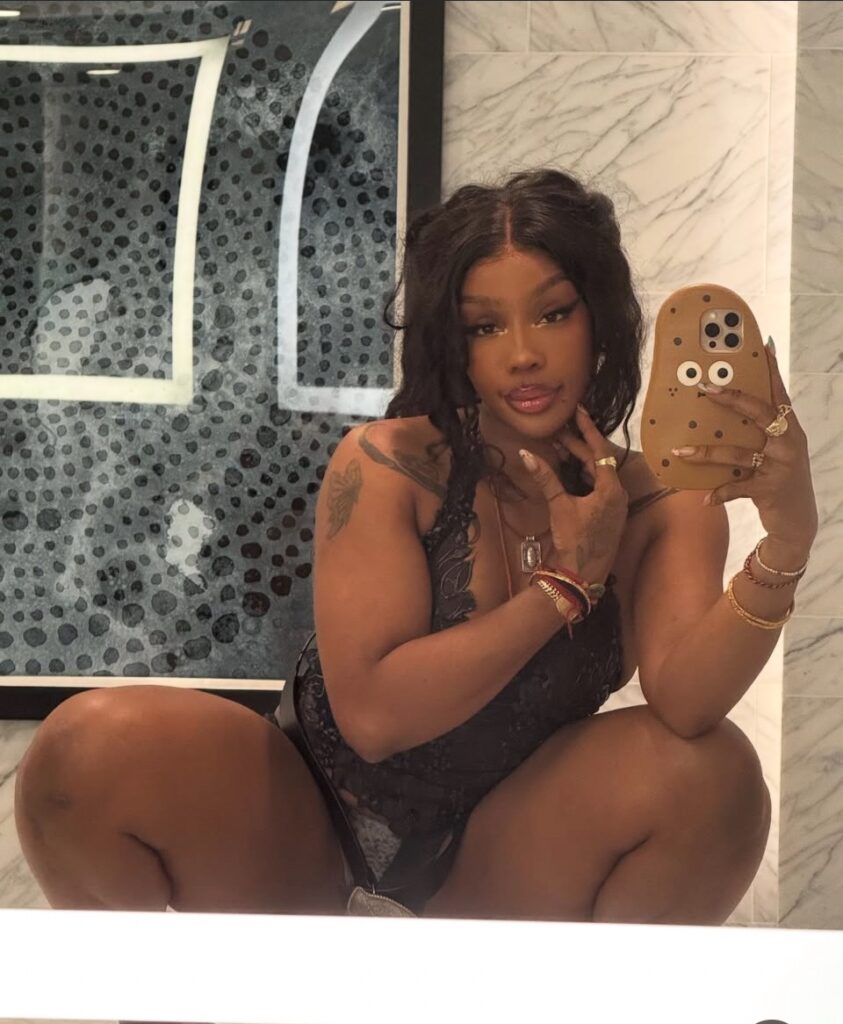 Nicki Minaj Brings Drake Into SZA Feud, Says He Wanted Her on “Rich Baby Daddy”