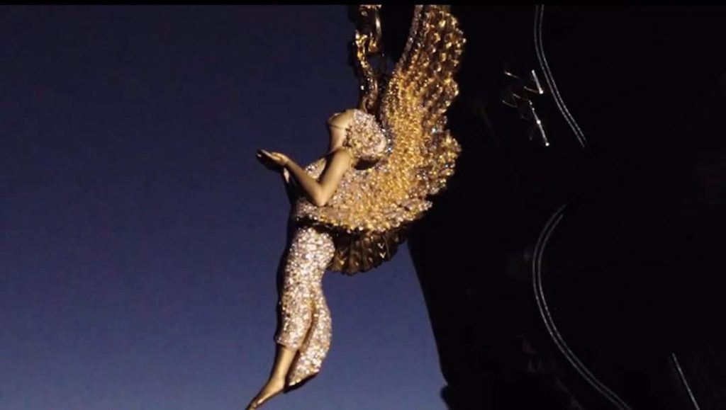 Rema Angel Diamond Chain by BennyDaJeweler: What He Just Unveiled and Why It’s Trending