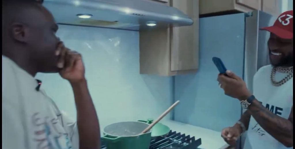 Davido’s Amala Visit Takes a Funny Turn as He Ends Up Cooking the Meal Himself